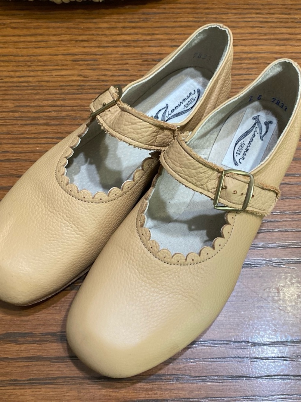 Zimmermann Cream Mary Jane Kids Shoes with Scallop Trim